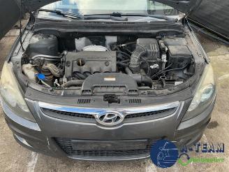 Hyundai I-30 i30 Crosswagon (WWH), Combi, 2007 / 2012 1.4 CVVT 16V picture 5