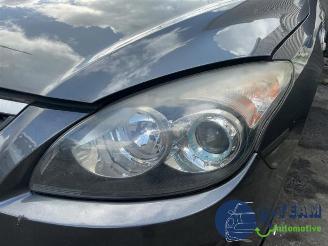 Hyundai I-30 i30 Crosswagon (WWH), Combi, 2007 / 2012 1.4 CVVT 16V picture 30