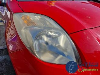 Toyota Yaris Yaris II (P9), Hatchback, 2005 / 2014 1.3 16V VVT-i picture 20