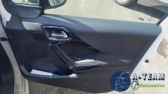 Peugeot 208 208 I (CA/CC/CK/CL), Hatchback, 2012 / 2019 1.4 HDi picture 24