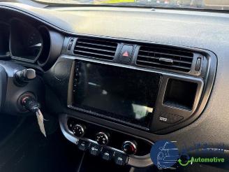 Kia Rio Rio III (UB), Hatchback, 2011 / 2017 1.2 CVVT 16V picture 19