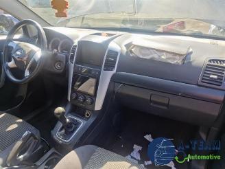 Chevrolet Captiva Captiva (C100), SUV, 2006 / 2011 2.4 16V 4x2 picture 20