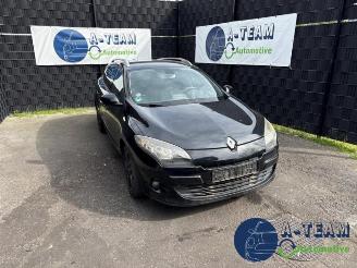 Vrakbiler auto Renault Mégane Megane III Grandtour (KZ), Combi 5-drs, 2008 / 2016 1.4 16V TCe 130 2011/6