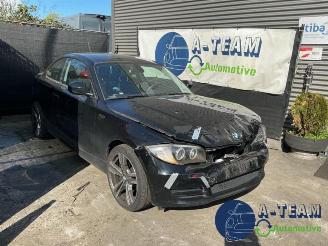 Sloopauto BMW 1-serie 1 serie (E82), Coupe, 2006 / 2014 120i 16V 2011/1