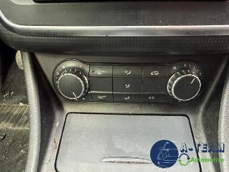 Mercedes A-klasse A (W176), Hatchback, 2012 / 2018 1.6 A-180 16V picture 27