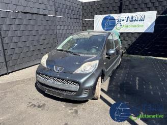 Peugeot 107 107, Hatchback, 2005 / 2014 1.0 12V picture 3