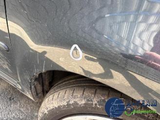 Peugeot 107 107, Hatchback, 2005 / 2014 1.0 12V picture 24