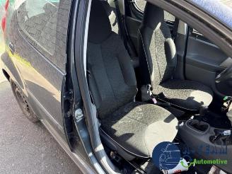 Peugeot 107 107, Hatchback, 2005 / 2014 1.0 12V picture 14