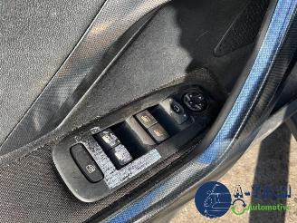 Peugeot 2008 2008 (CU), MPV, 2013 / 2019 1.2 Vti 12V PureTech 82 picture 30