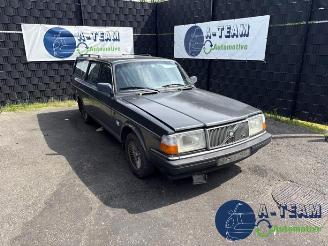 Auto da rottamare Volvo 240 240/245, Combi, 1974 / 1993 240 1991/10