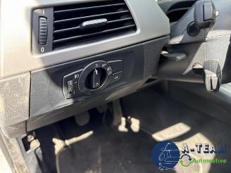 BMW 3-serie 3 serie (E90), Sedan, 2005 / 2011 318i 16V picture 18