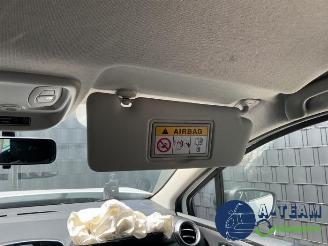 Renault Clio Clio IV (5R), Hatchback 5-drs, 2012 / 2021 0.9 Energy TCE 90 12V picture 31
