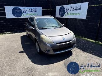 Uttjänta bilar auto Renault Clio Clio III Estate/Grandtour (KR), Combi, 2007 / 2014 1.2 16V TCE 100 2010/2