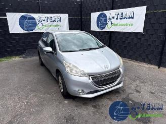 Démontage voiture Peugeot 208 208 I (CA/CC/CK/CL), Hatchback, 2012 / 2019 1.2 Vti 12V PureTech 82 2012/11