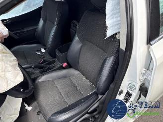 Toyota Auris Touring Sports Auris Touring Sports (E18), Combi, 2013 / 2018 1.8 16V Hybrid picture 16