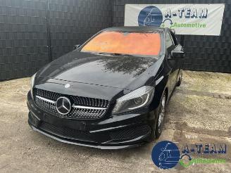 Uttjänta bilar auto Mercedes A-klasse A (W176), Hatchback, 2012 / 2018 1.6 A-180 16V 2014/12
