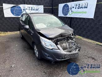 Coche siniestrado Opel Meriva Meriva (B), MPV, 2010 / 2017 1.4 Turbo 16V Ecotec 2011/1
