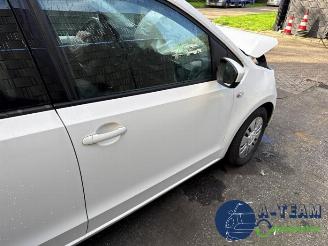 Volkswagen Up! Up! (121), Hatchback, 2011 1.0 12V 60 picture 29