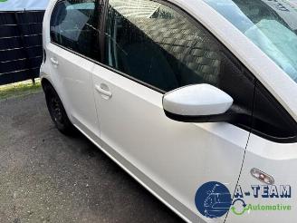 Volkswagen Up! Up! (121), Hatchback, 2011 1.0 12V 60 picture 28