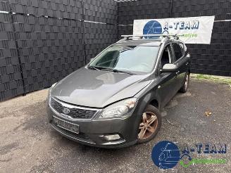 Kia Cee d Cee'd Sporty Wagon (EDF), Combi, 2007 / 2012 1.4 16V picture 3