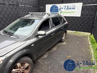 Kia Cee d Cee'd Sporty Wagon (EDF), Combi, 2007 / 2012 1.4 16V picture 4