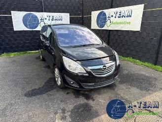 Vrakbiler auto Opel Meriva Meriva (B), MPV, 2010 / 2017 1.4 Turbo 16V ecoFLEX 2011/10