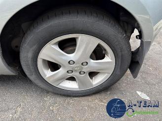 Toyota Yaris Yaris II (P9), Hatchback, 2005 / 2014 1.3 16V VVT-i picture 14