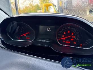 Peugeot 208 208 I (CA/CC/CK/CL), Hatchback, 2012 / 2019 1.2 Vti 12V PureTech 82 picture 19