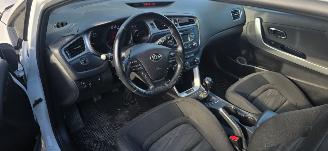 Kia Cee d 3dr weinig schade picture 13
