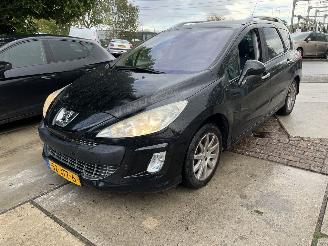 krockskadad bil auto Peugeot 207 16. 16v sw 2009/9