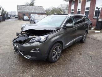 Auto da rottamare Peugeot 5008 5008 II (M4/MC/MJ/MR), MPV, 2016 / 2024 1.5 BlueHDi 130 2020/12