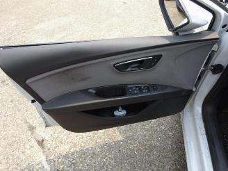 Seat Leon Leon (5FB), Hatchback 5-drs, 2012 / 2020 1.6 TDI 16V picture 10