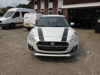 Uttjänta bilar auto Suzuki Swift Swift (ZC/ZD), Hatchback 5-drs, 2017 1.2 Dual Jet 16V Allgrip 2019/10