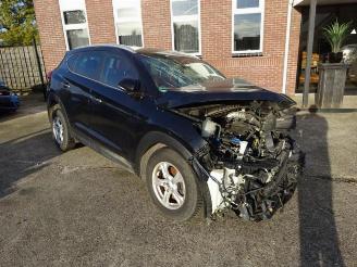 Démontage voiture Hyundai Tucson Tucson (TL), SUV, 2015 1.6 T-GDi 16V 4WD 2017/1