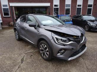 Coche siniestrado Renault Captur Captur II (RJB), SUV, 2020 1.3 TCE 130 16V 2020/5