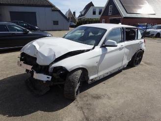 BMW 1-serie 1 serie (F20), Hatchback 5-drs, 2011 / 2019 118i 1.5 TwinPower 12V picture 2