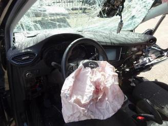 Opel Crossland Crossland (X), SUV, 2017 1.2 Turbo 12V picture 16