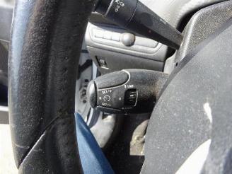 Peugeot 2008 2008 (CU), MPV, 2013 / 2019 1.2 Vti 12V PureTech 82 picture 12