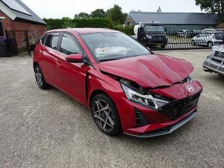 Uttjänta bilar auto Hyundai I-20 i20 (BC3), Hatchback 5-drs, 2020 1.0 T-GDI 100 Mild Hybrid 48V 12V 2024/1