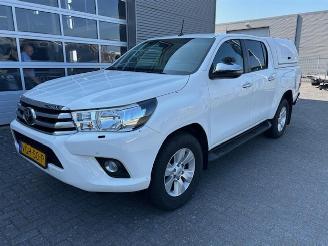 Schade bestelwagen Toyota Hilux 2.4 D-4D Double Cab Pro 30427 KM !! Marge auto Geen BTW 2020/8