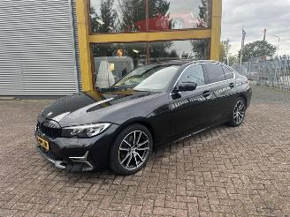 Ocazii autoturisme BMW 3-serie 320i xDrive High Executive 2020/11