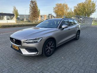 bruktbiler auto Volvo V-60 2.0 B3 Essential Edition 2024/1