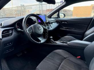 Toyota C-HR 1.8 Hybrid GR-Sport picture 11