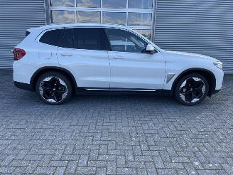 BMW iX3 High Executive 80 kWh picture 2