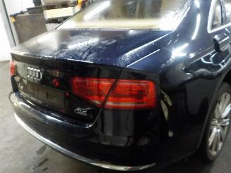 Audi A8 A8 (D4) Sedan 4.2 TDI V8 32V Quattro (CDSB) [258kW]  (11-2009/04-2014)= picture 4