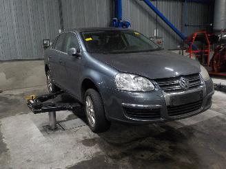 Volkswagen Jetta Jetta III (1K2) Sedan 2.0 FSI 16V (BVY(Euro 4)) [110kW]  (08-2005/10-2=
010) picture 2