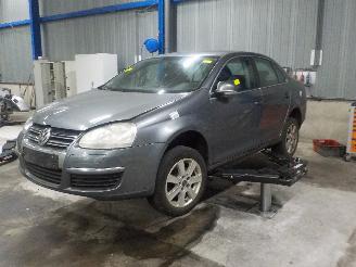 Vrakbiler auto Volkswagen Jetta Jetta III (1K2) Sedan 2.0 FSI 16V (BVY(Euro 4)) [110kW]  (08-2005/10-2=
010) 2006/0