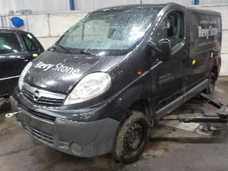 Vrakbiler auto Opel Vivaro Vivaro Van 2.0 CDTI (M9R-630(M9R-A6)) [84kW]  (08-2006/07-2014) 2013