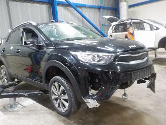 Kia Stonic Stonic (YB) SUV 1.0i T-GDi 12V Eco-Dynamics+ (G3LF) [74kW]  (01-2021/.=
=2E.) picture 2