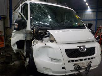 Peugeot Boxer Boxer (U9) Van 2.2 HDi 110 Euro 5 (P22DTE(4HG)) [81kW]  (03-2011/12-20=
20) picture 2